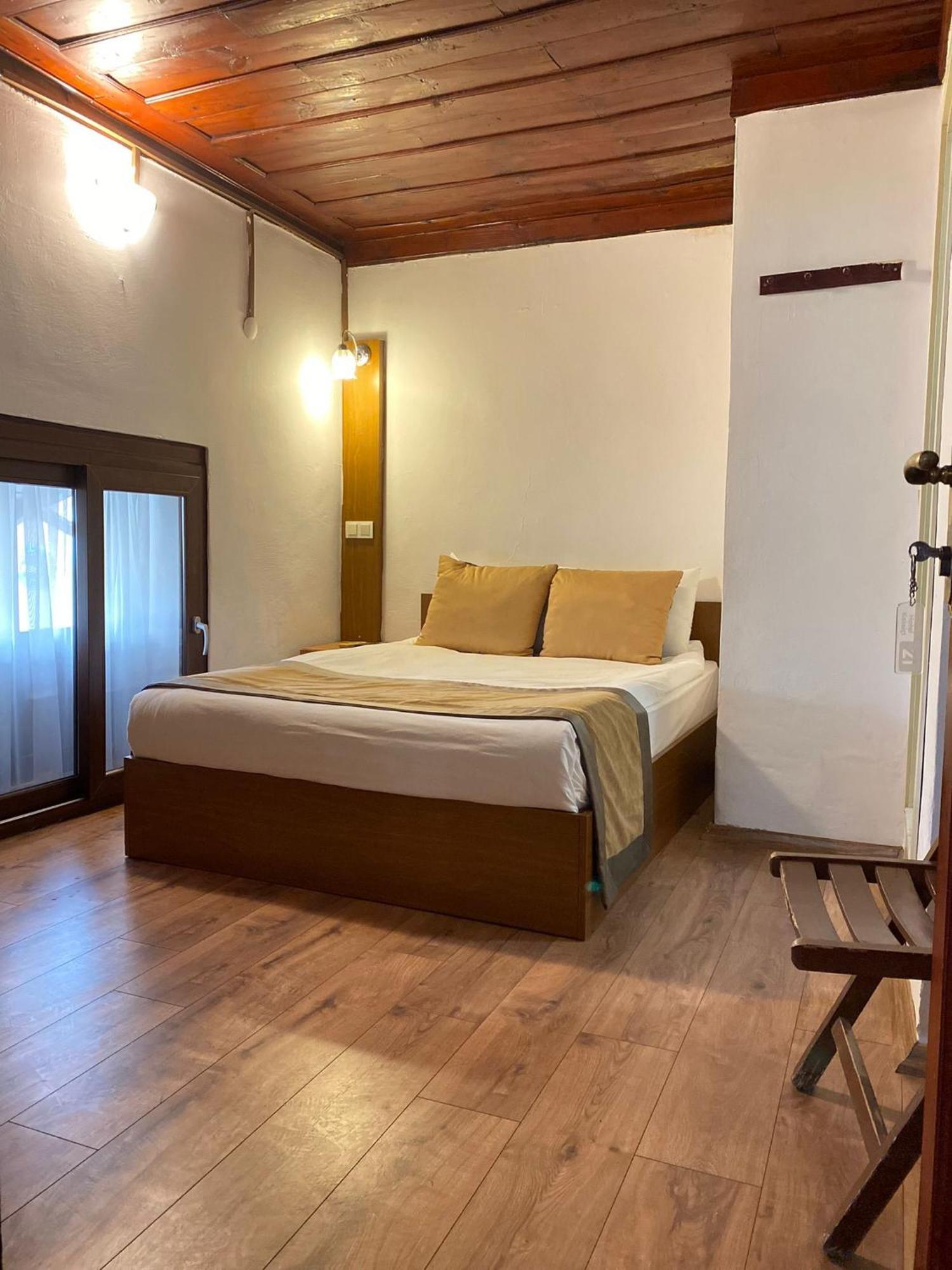 Konak Hotel Kaleici Анталья Экстерьер фото