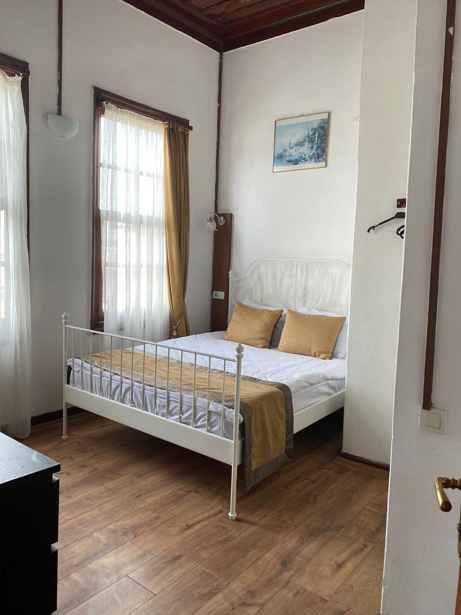 Konak Hotel Kaleici Анталья Экстерьер фото